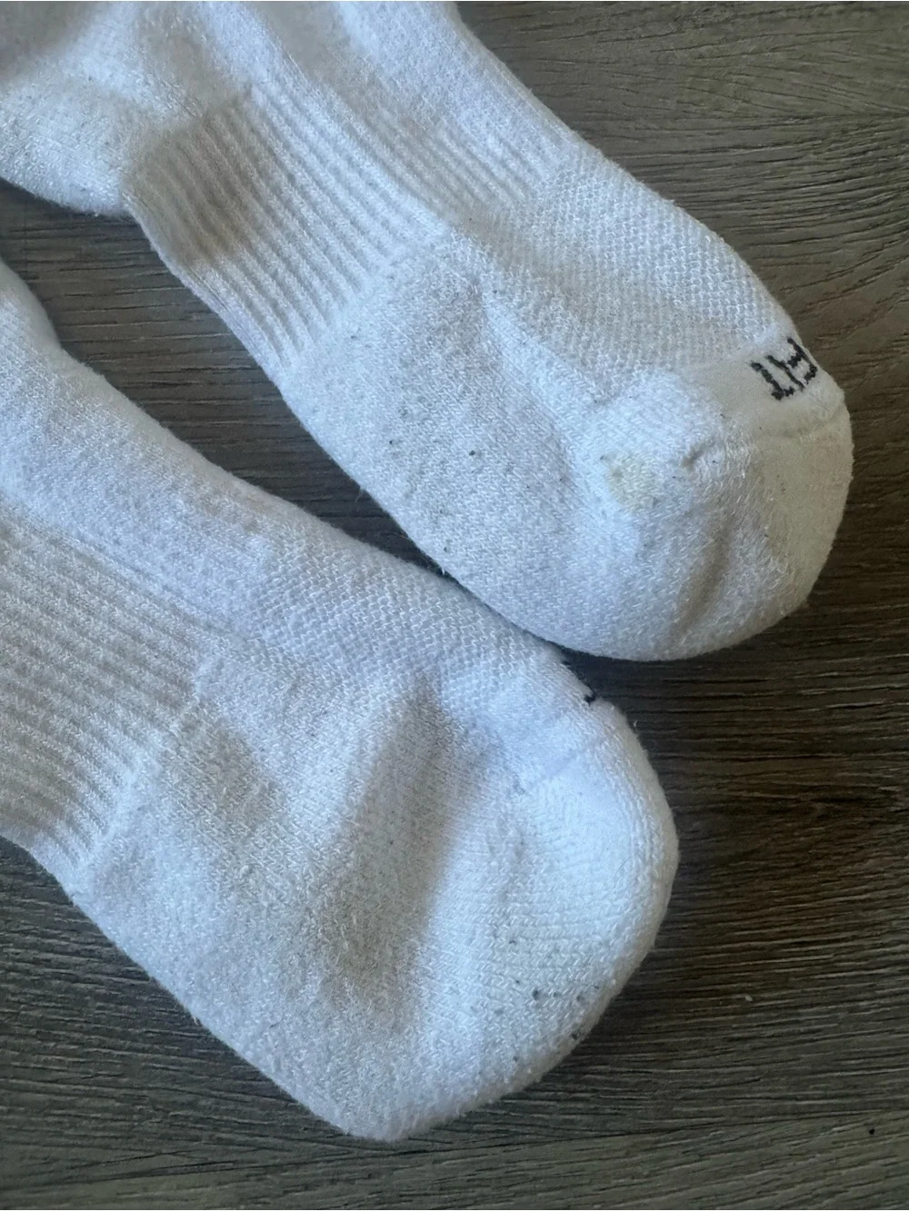 Nike Dri-FIT Cushioned Crew Athletic Socks (White)
